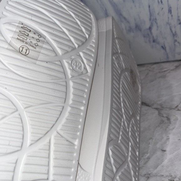 NEW Funky monkey white slip on slides buckle 11. E1 - Picture 3 of 3